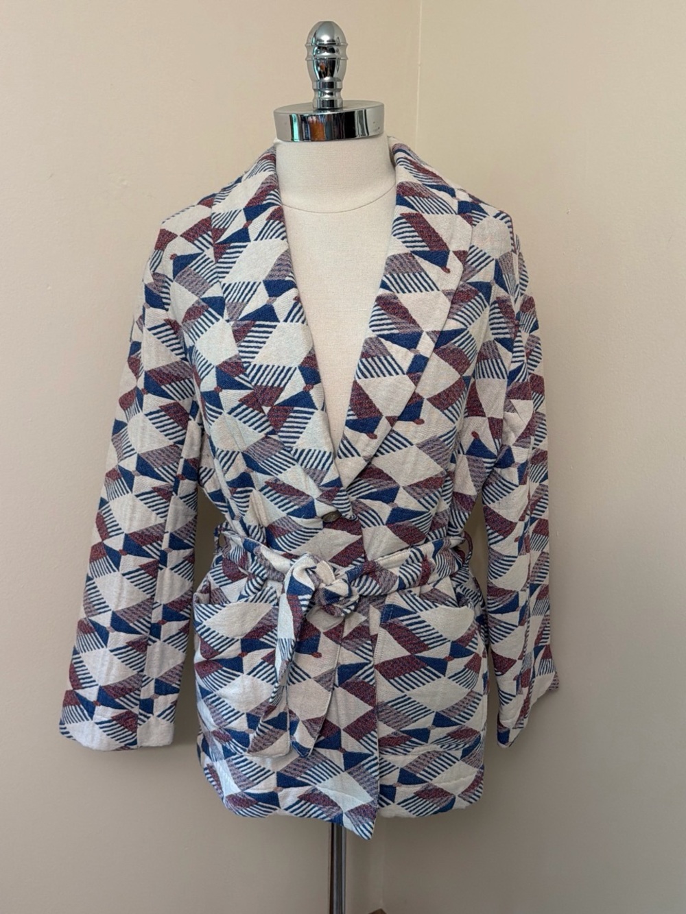 XiRENA White, Blue, and Red Patterned Cotton Blend Belted Blazer M